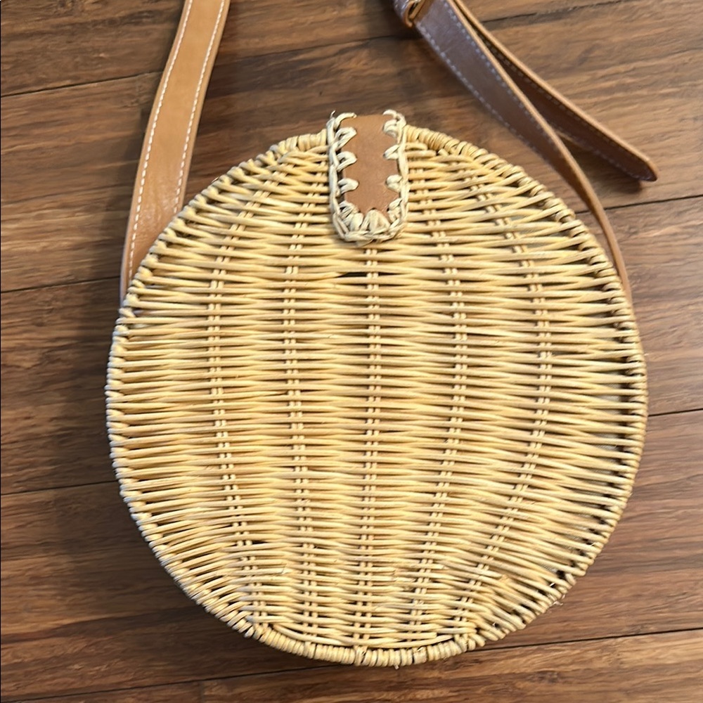 Universe Thread (Target) Small Rattan Bag Tan Woven Crossbody Bag - Picture 4 of 7